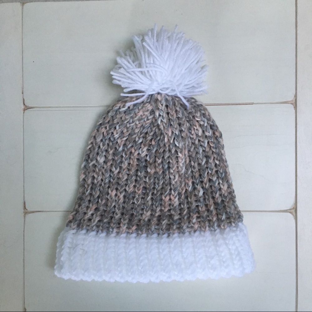 White and tan slouchy hat